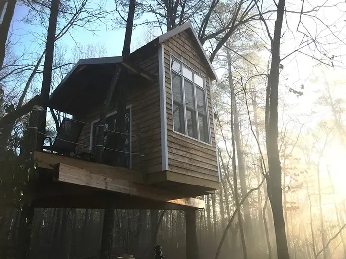 The Lost Treehouse of Lake Jocassee!!