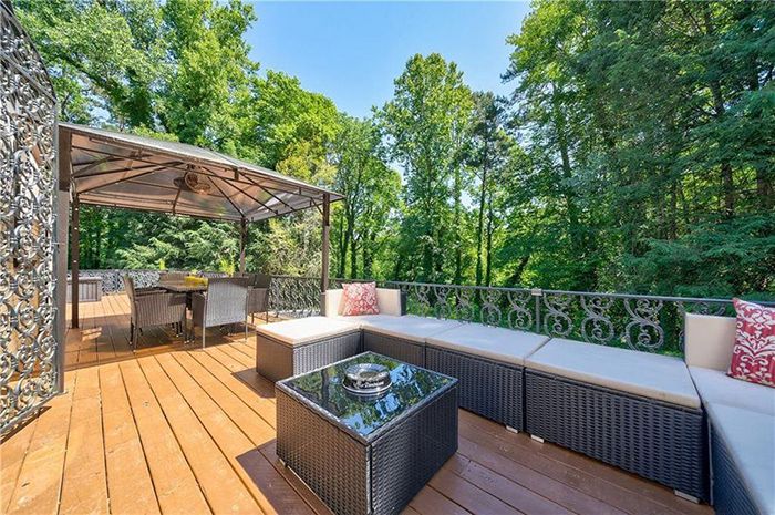 Hickory mediterranean renovation deck