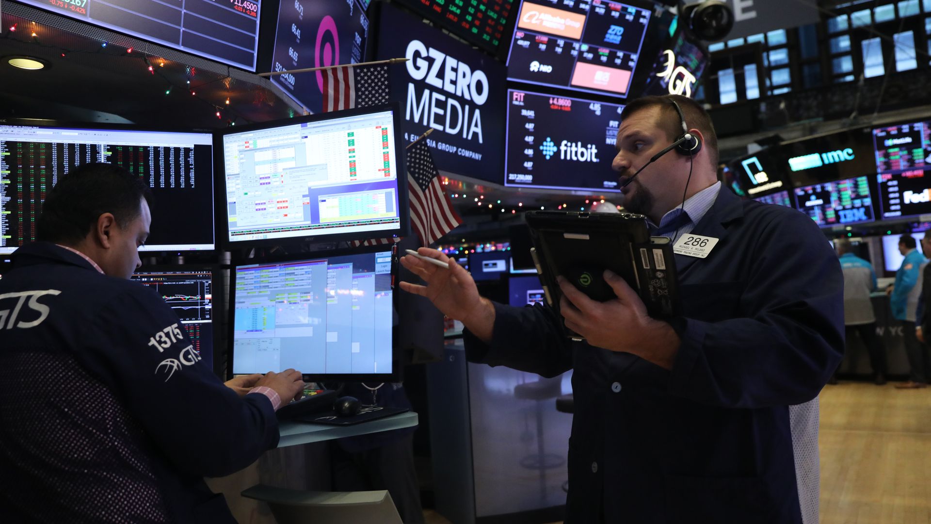 Traders work on the floor of the New York Stock Exchange on December 17, 2018