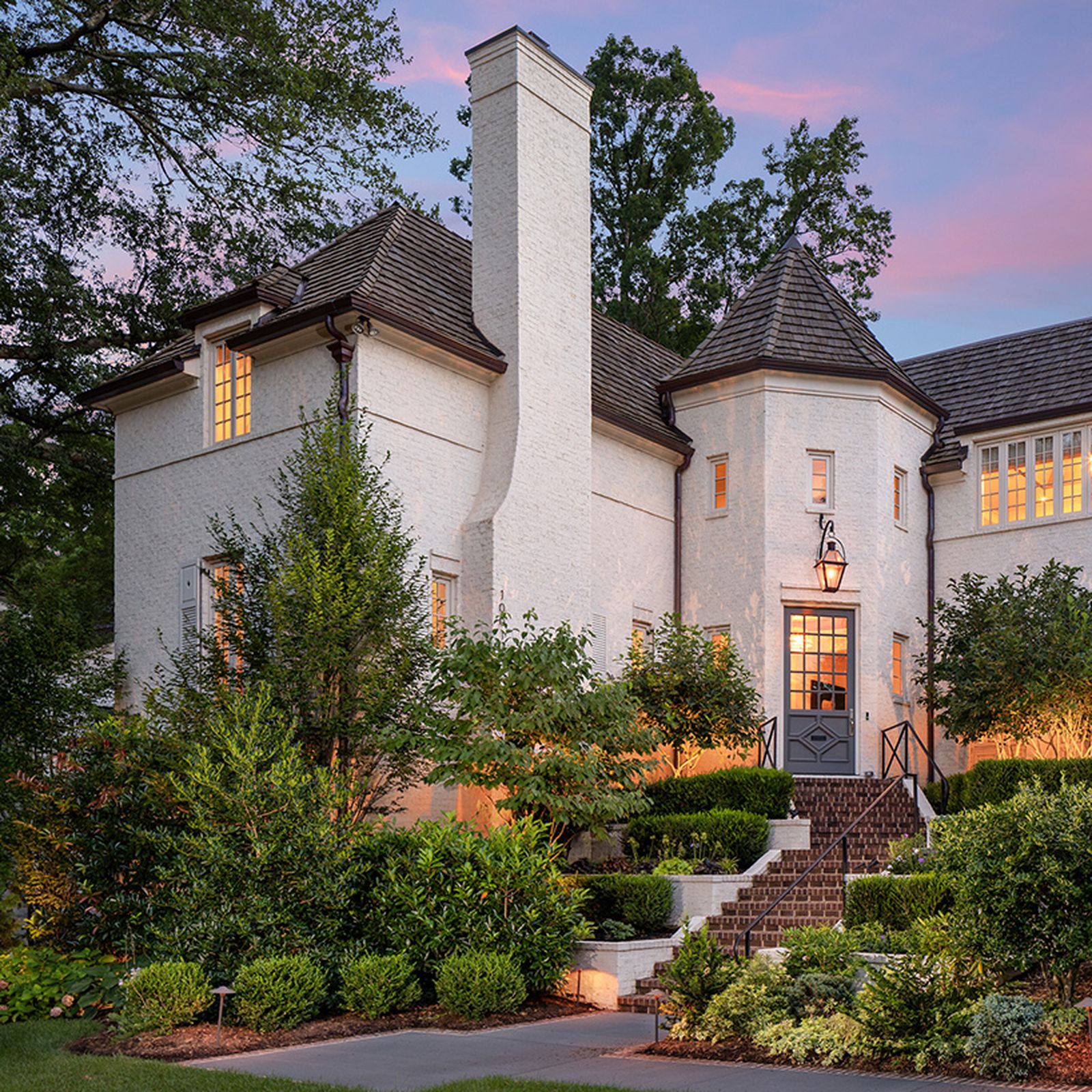 CEO of Rack Room Shoes lists Eastover estate for 3.6M Axios