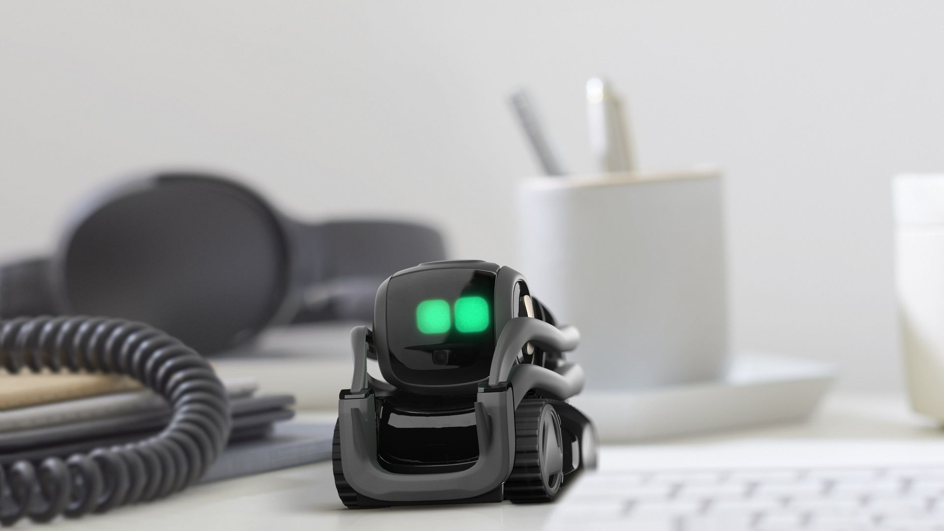 Anki's $249 Vector robot wants a place in the home