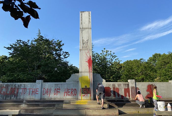 WWII monument cleanup at Evergreen Cemetery
