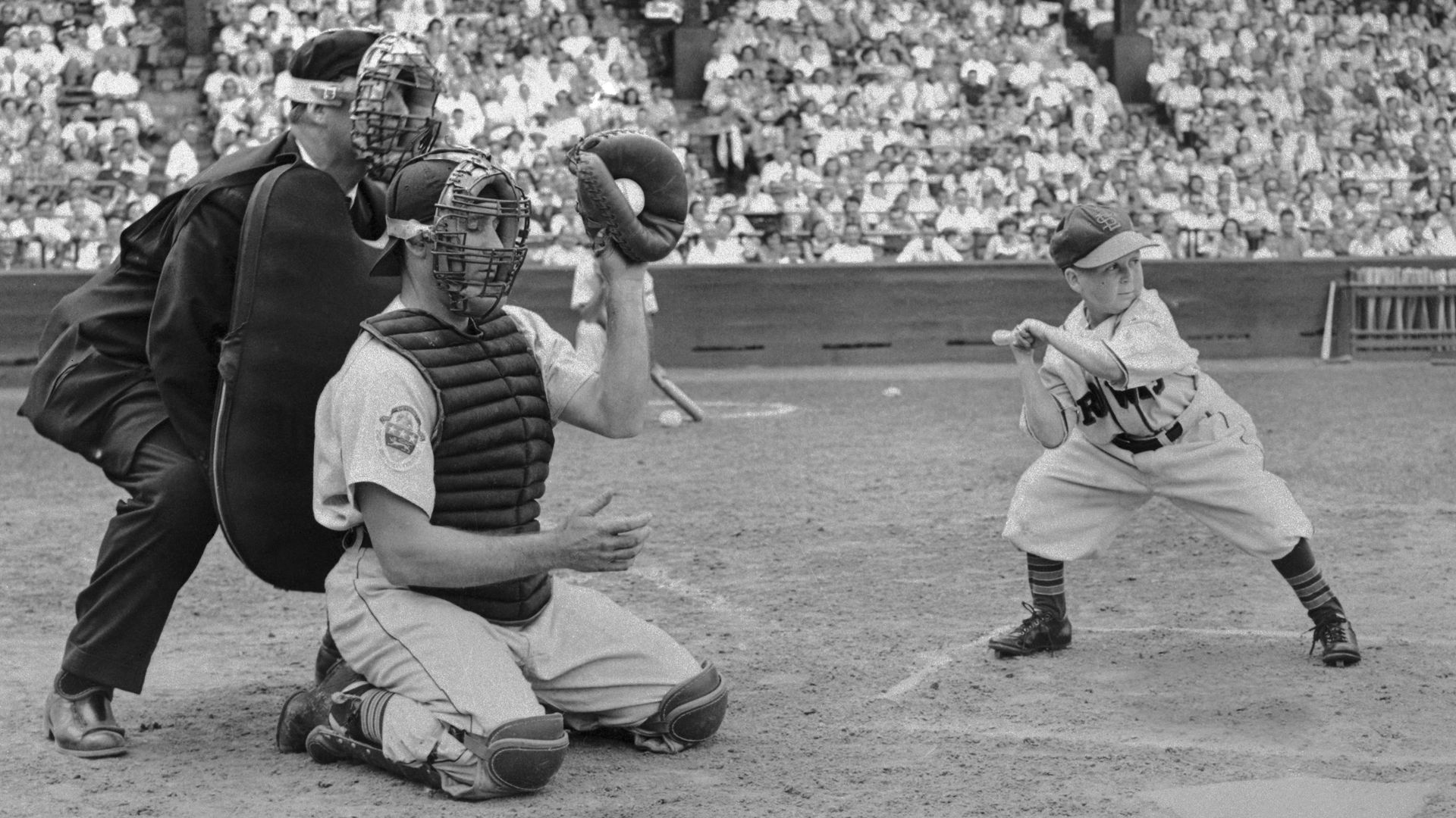 Eddie Gaedel at the plate