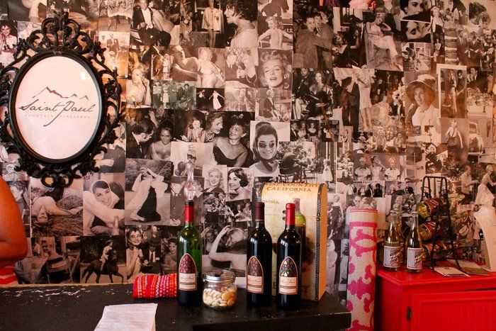 saint paul vineyards scarlet