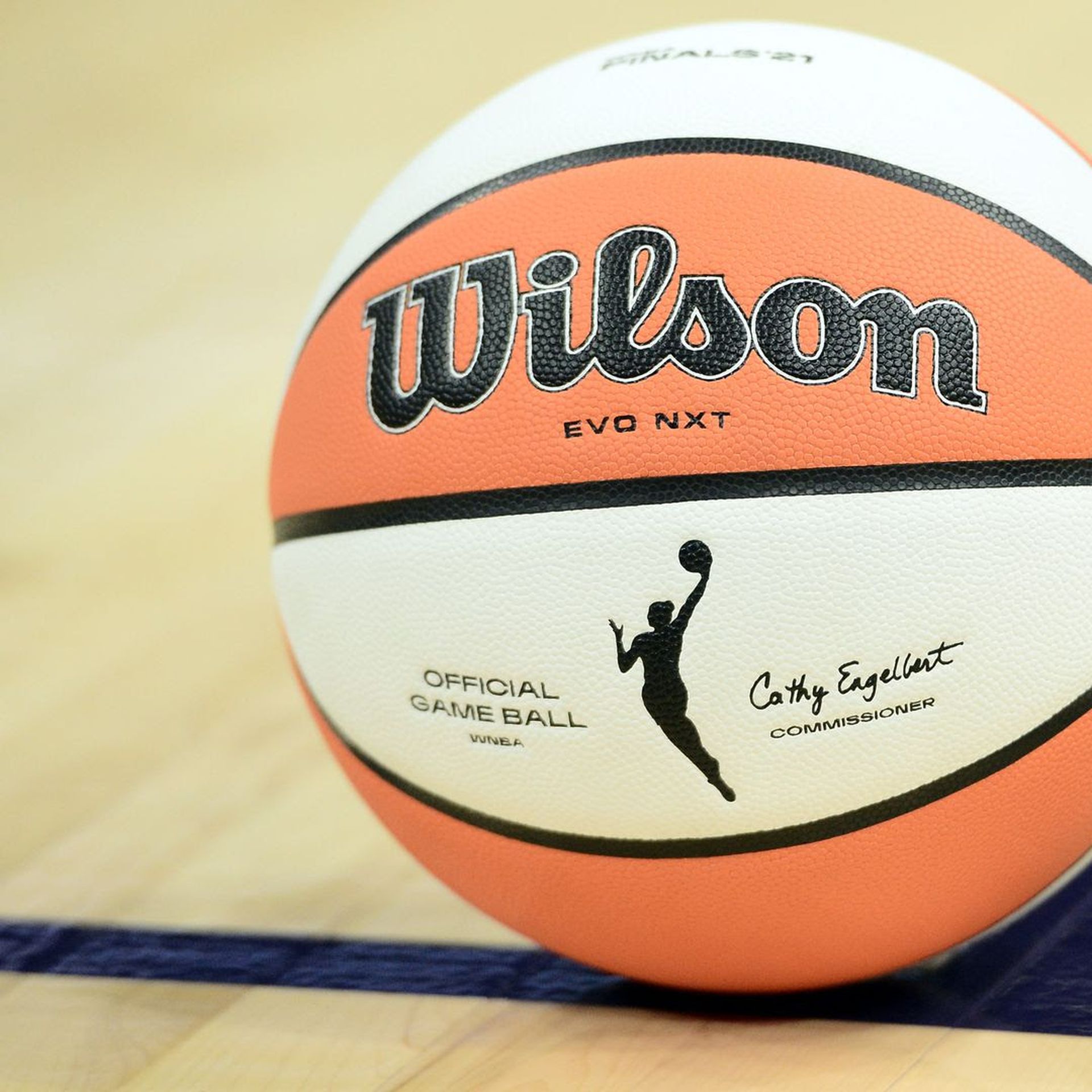 Tennessee loves winners' Nashville puts together bid for WNBA team
