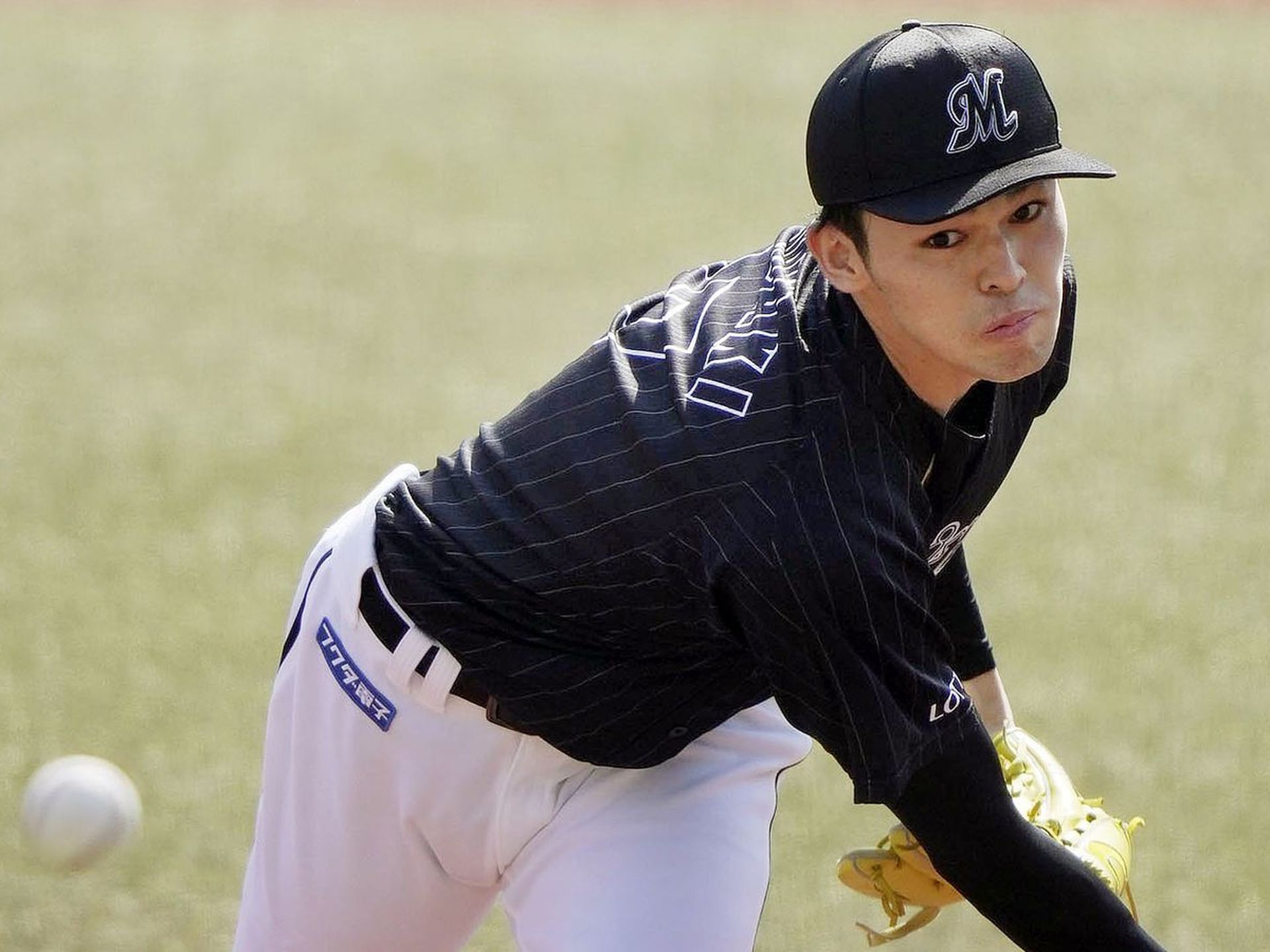 Japanese baseball phenom Rōki Sasaki throws 17 perfect innings in a row