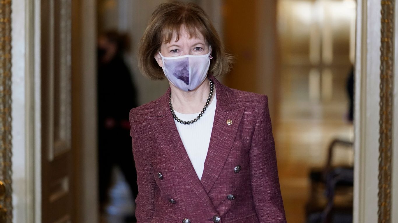 Senator Tina Smith calls for investigation into rising natural gas prices during winter storms