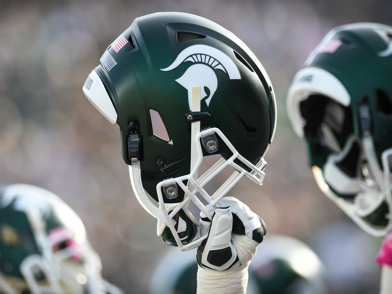 Michigan State football team to quarantine or self-isolate
