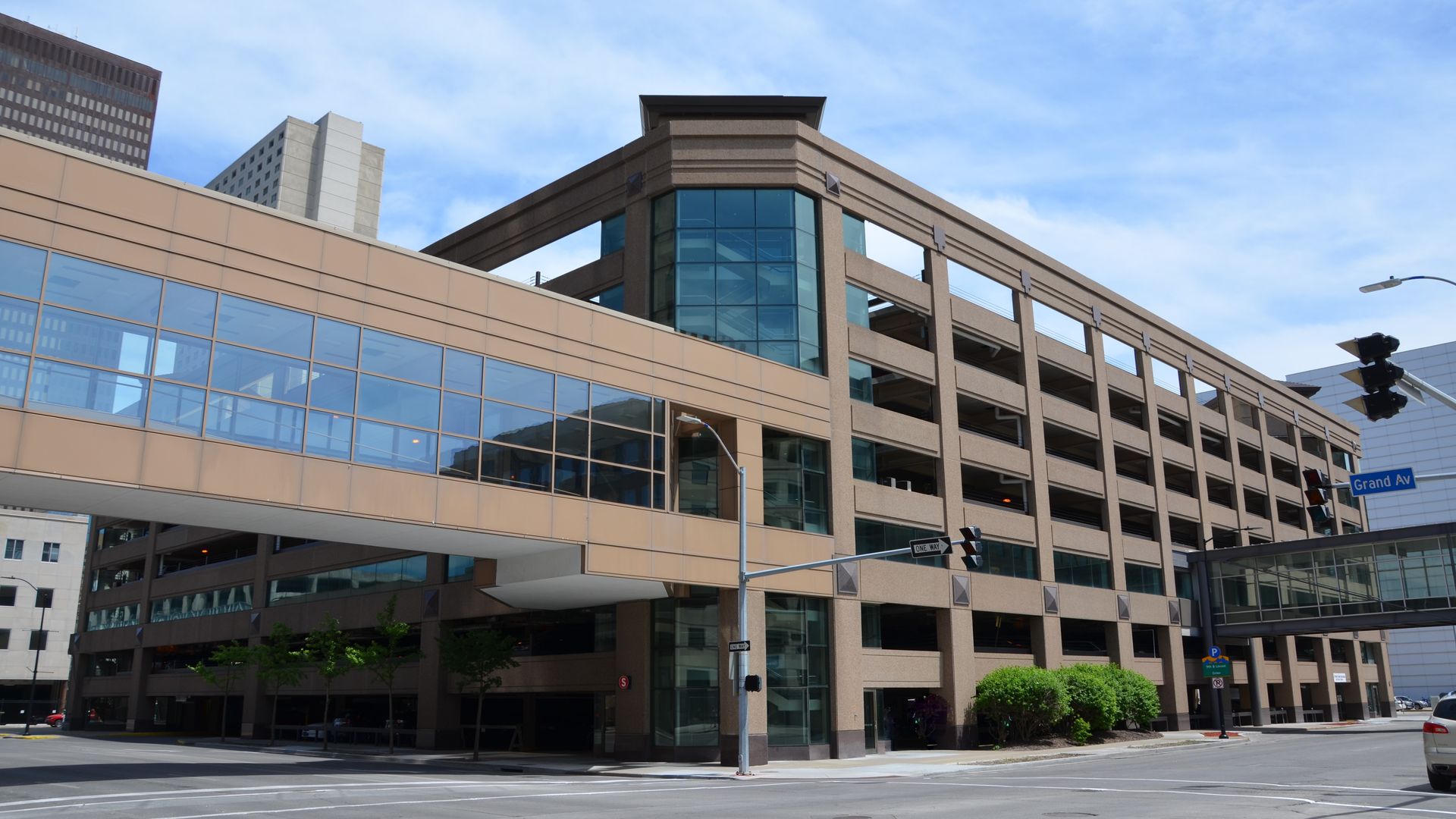 A photo of a parking garage.