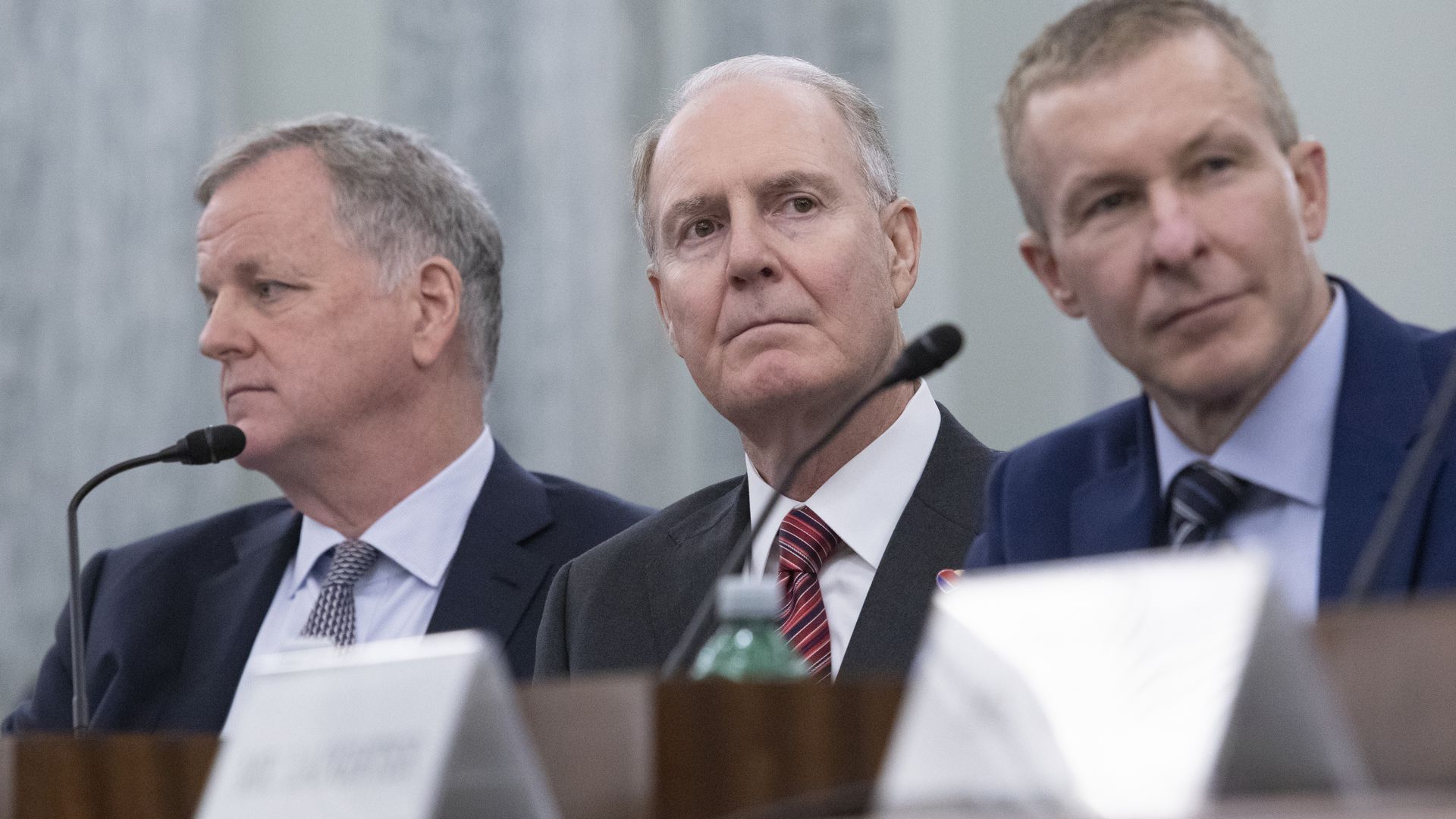 Dallas airline CEOs testify before the U.S. Senate