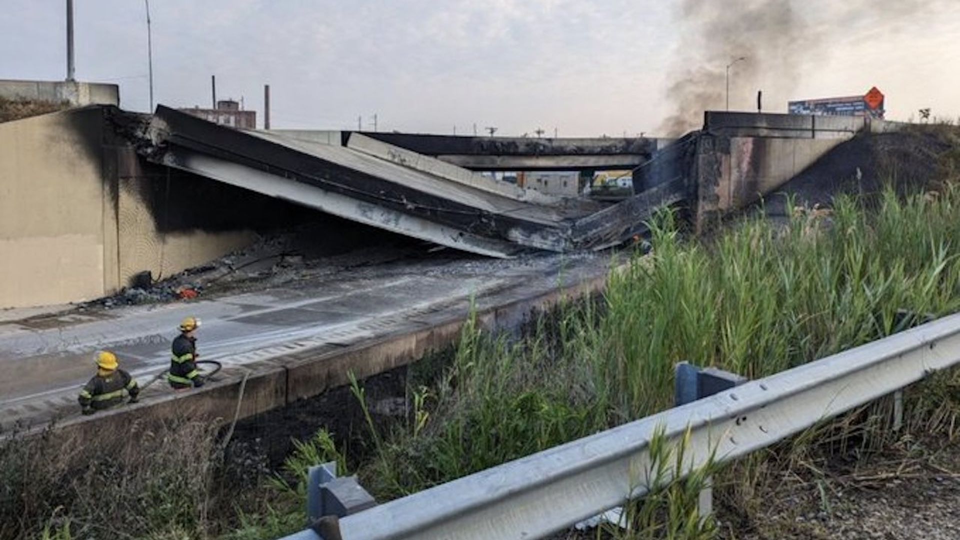 I-95 lanes closed for months after tanker truck fire - Axios Philadelphia