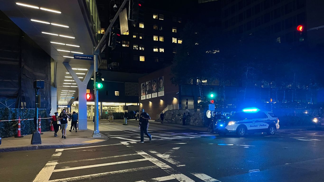 Police investigate bomb threat at Boston Children’s Hospital