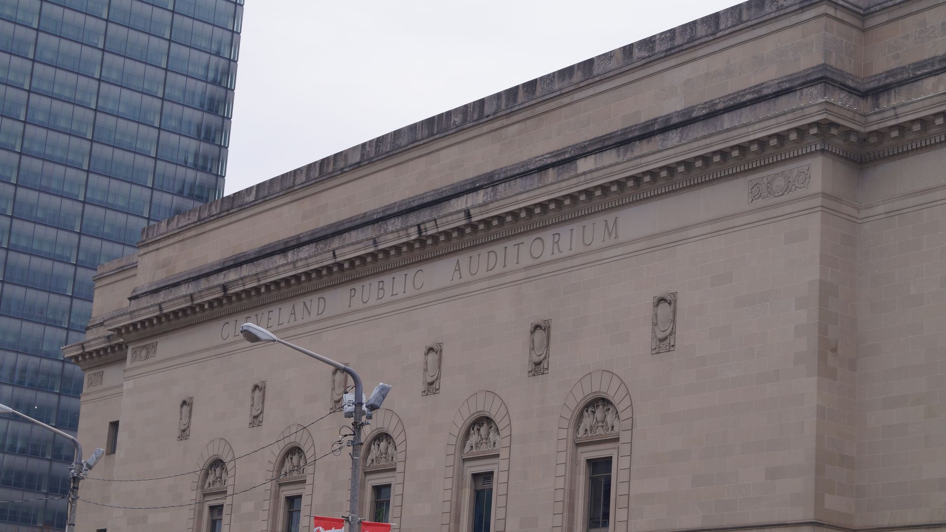 An exterior photo of Cleveland Public Auditorium