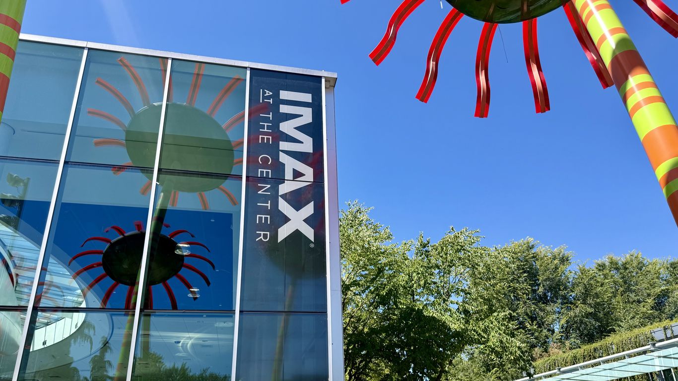 Space Needle urged to restore Hollywood films to WA's biggest IMAX screen