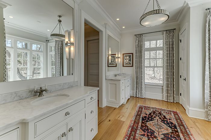 2178-Sandlapper-Drive-bathroom-sinks