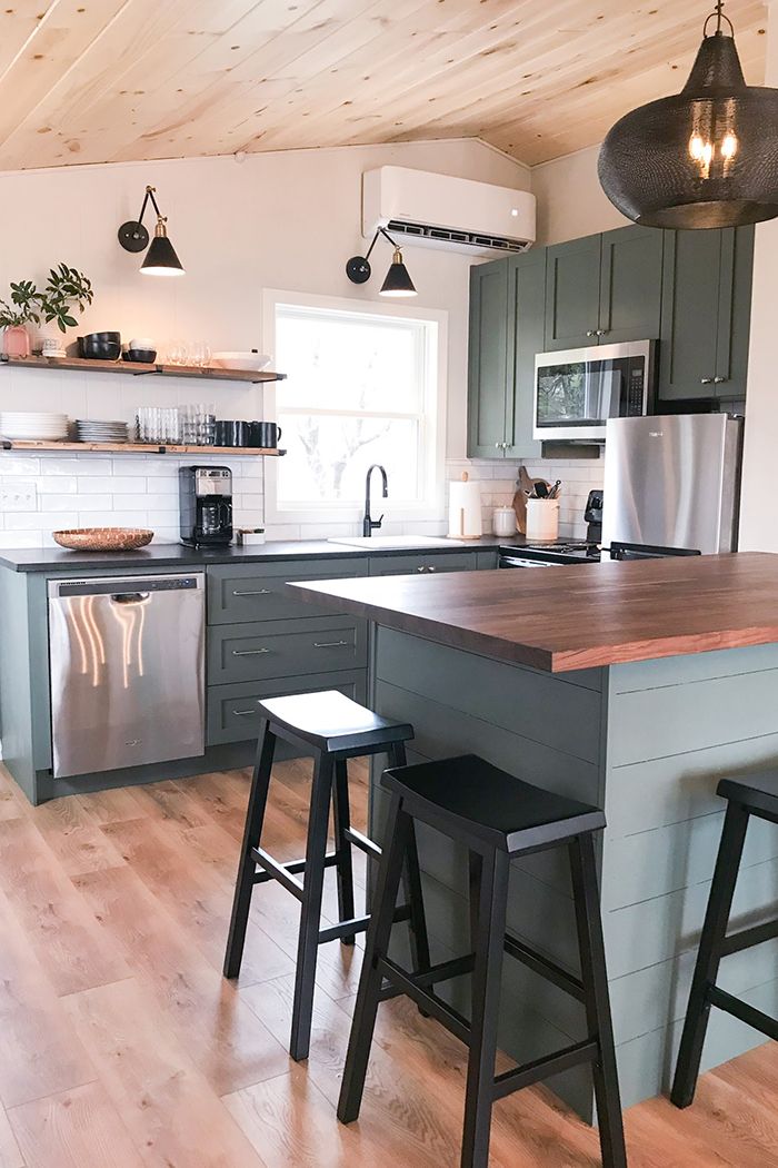 Airnbnb mountain house ktichen