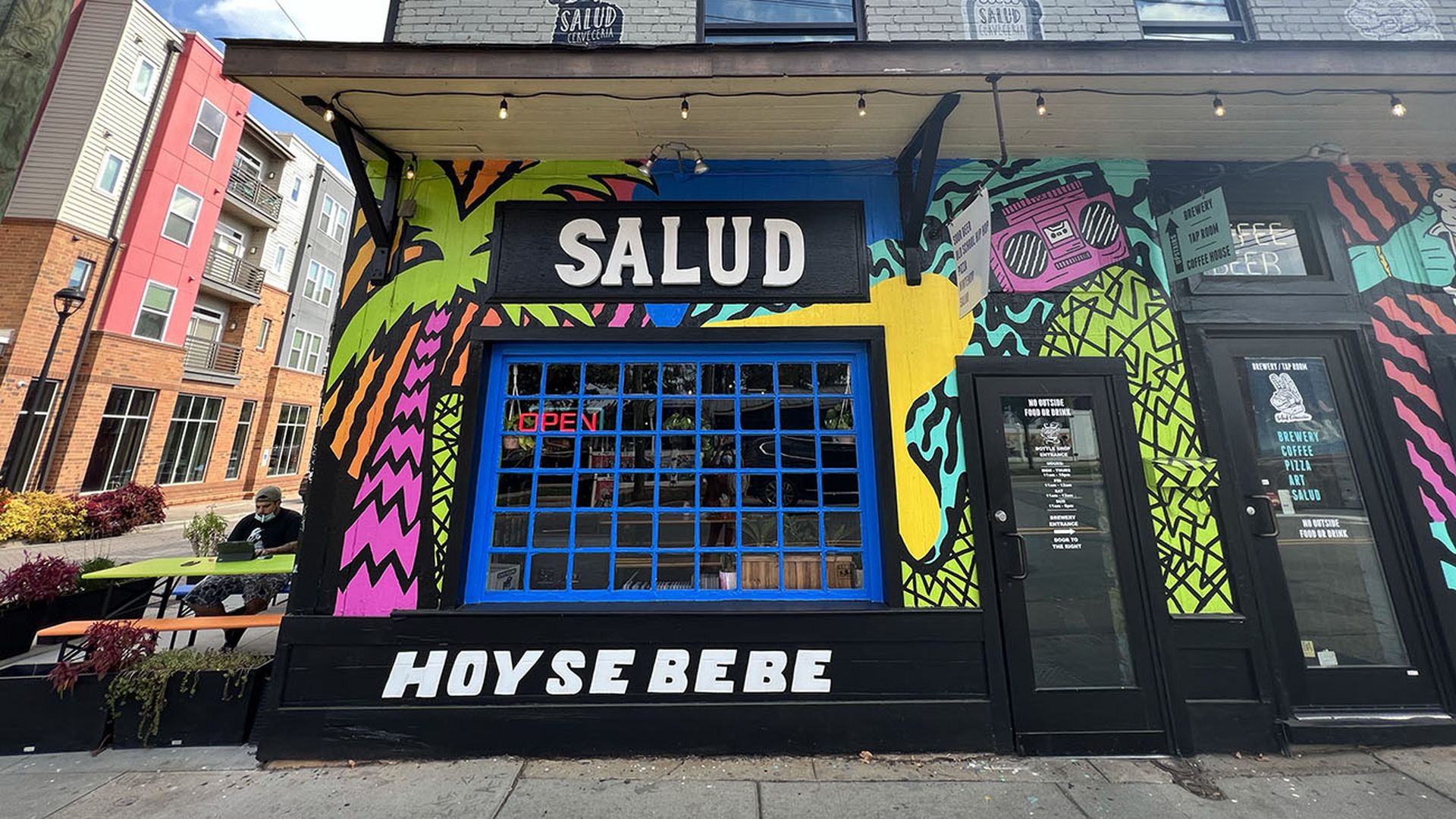 Salud Cerveceria storefront