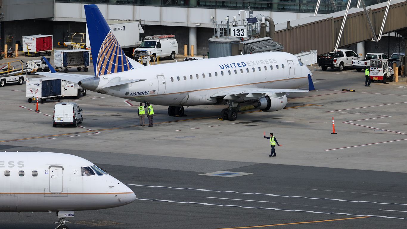 United Airlines can impose COVID vaccine mandate — federal judge