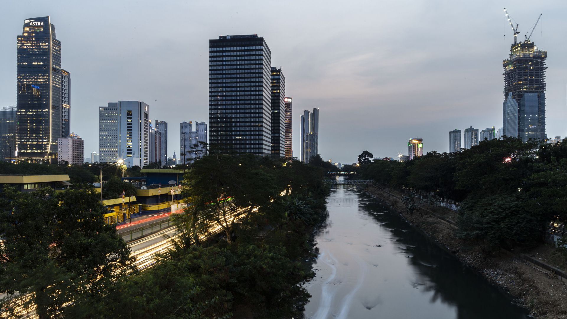 polluted river in Jakarta