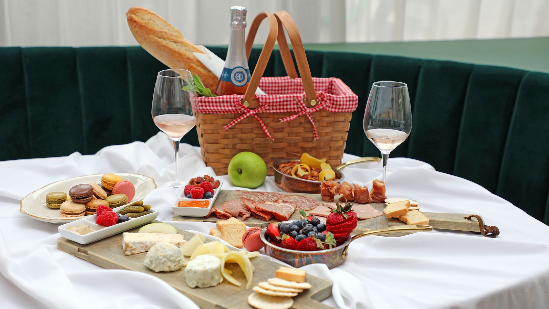 A French picnic basket from Ellington Park Bistro. 
