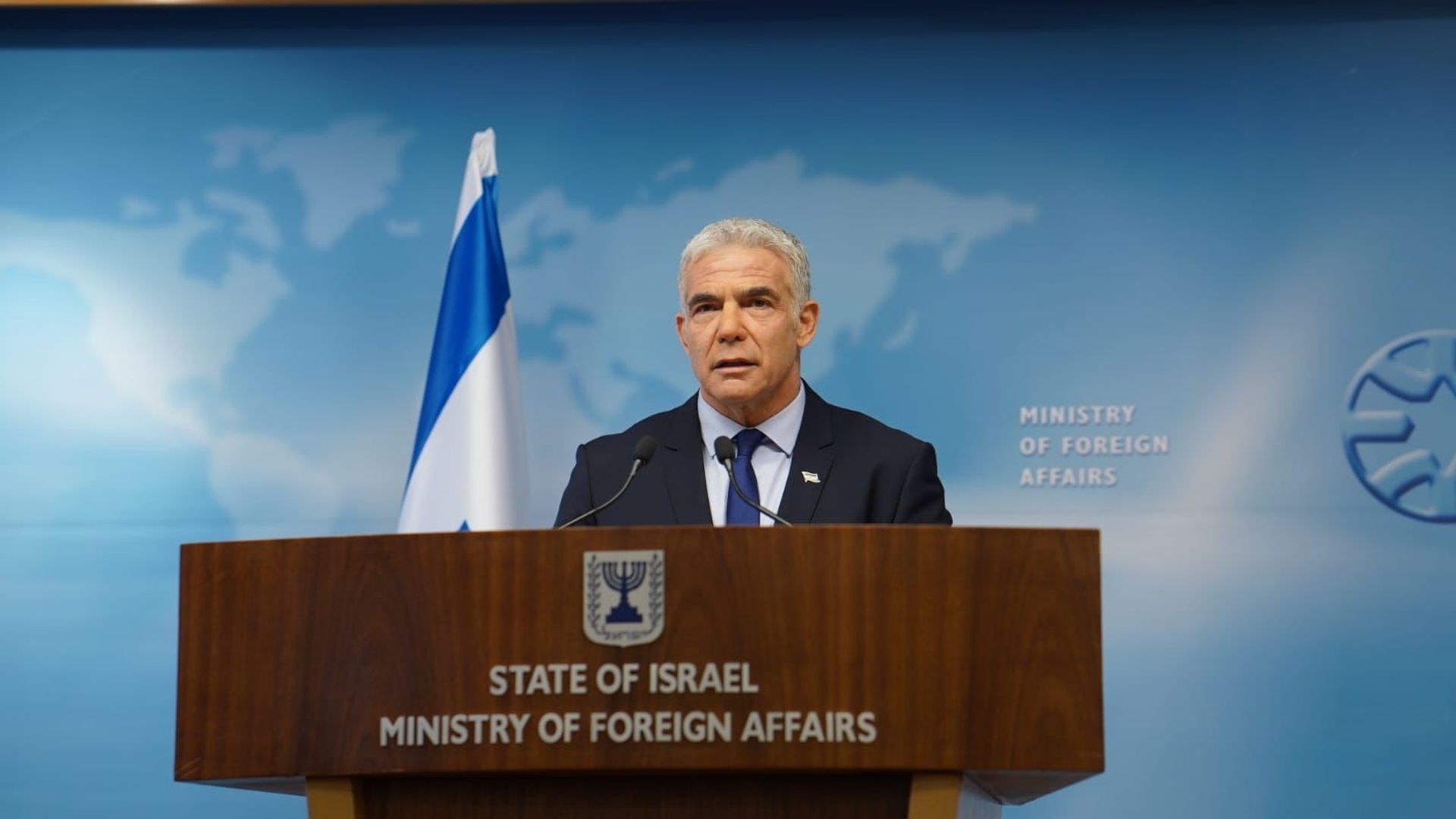  Israeli Foreign Minister Yair Lapid holds a press conference at the Foreign Ministry on February 24, 2022 in Jerusalem.