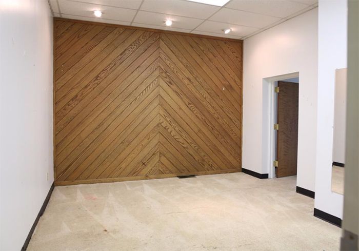 classroom-in-church-in-huntersville-for-sale