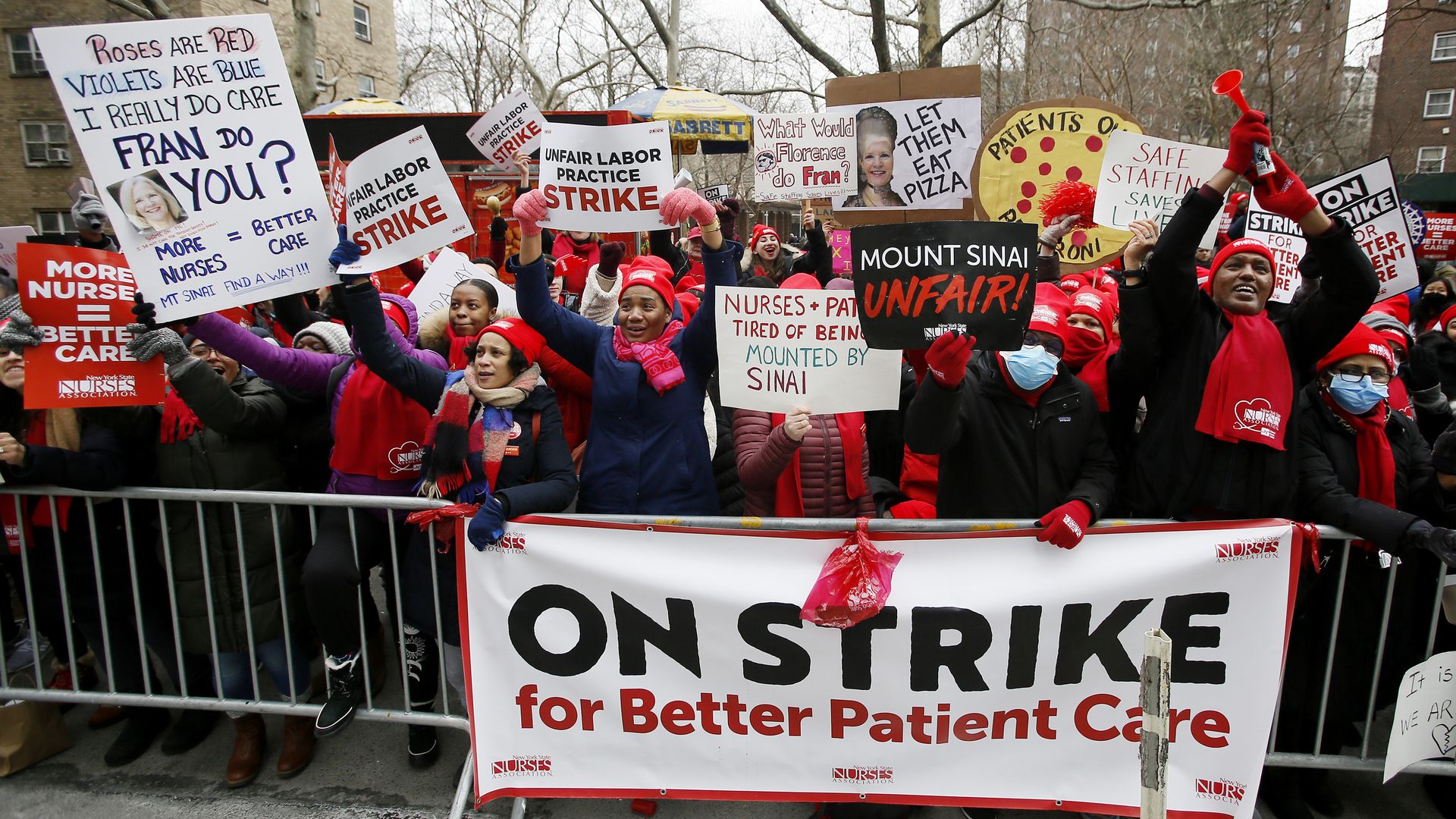 Nurses shout slogans outside Mount Sinai Hospital in Manhattan on Wednesday. Photo: Leonardo Munoz/VIEWpress via Getty Images