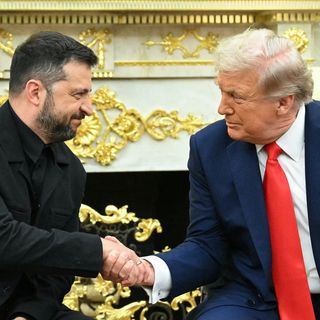 Zelensky ready to meet Trump over Thanksgiving to finalize deal, top aide tells Axios