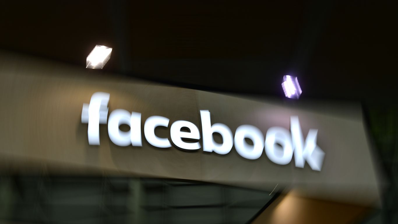 Facebook Comms Exec Elliot Schrage Steps Down