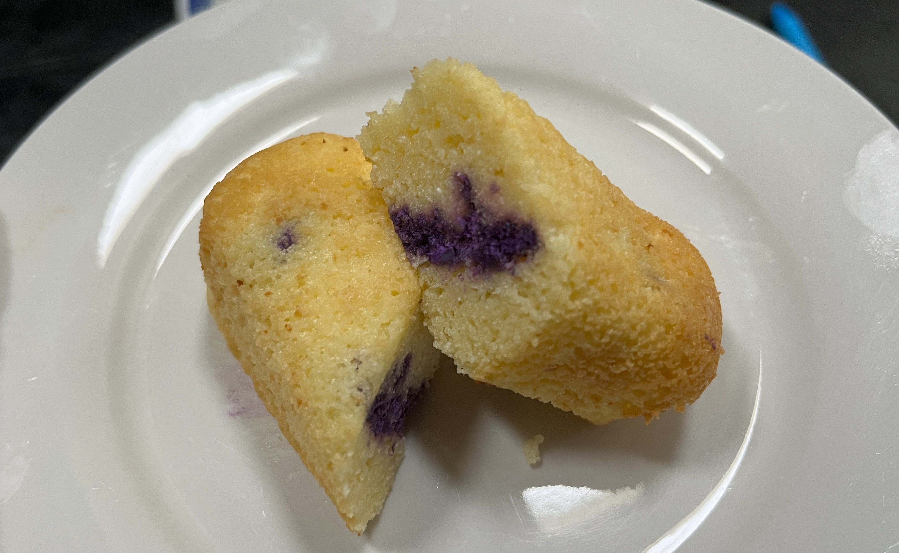 twinkie with purple stuff inside 