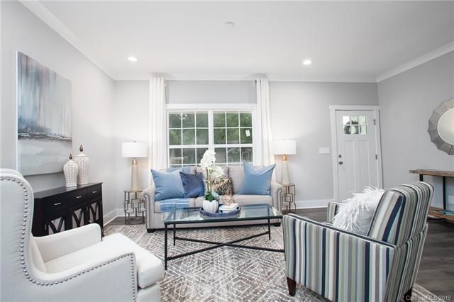 209 Seldon Drive living room