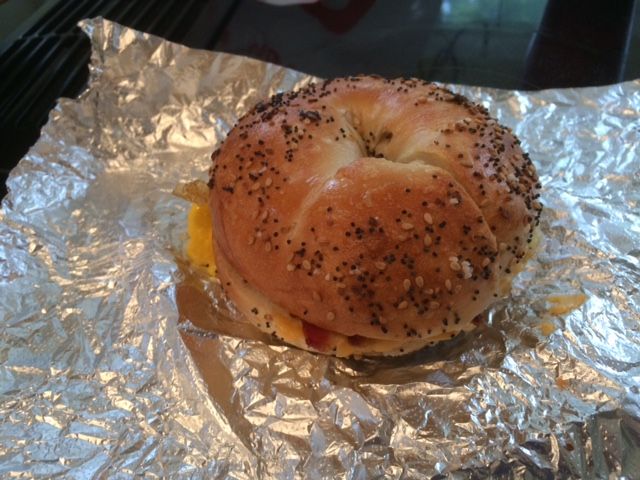 poppy's bagels everything bagel