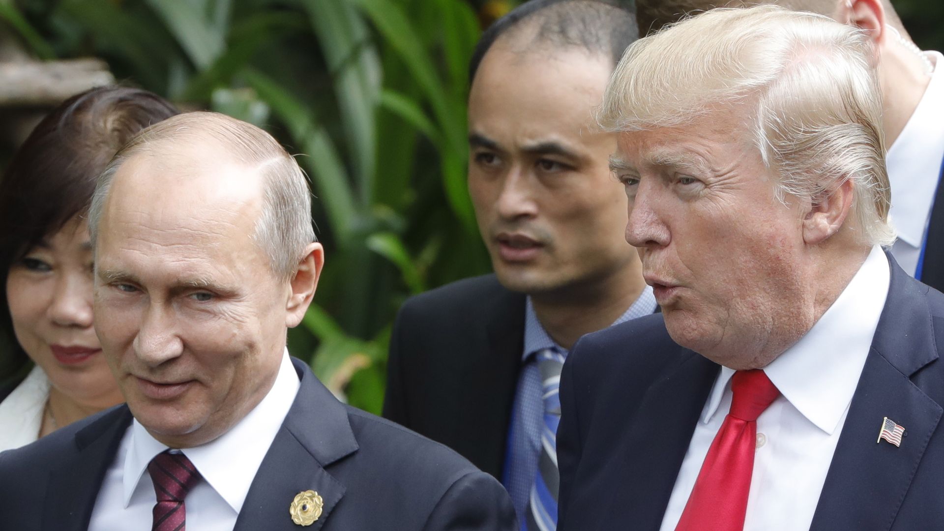 President Trump and Vladimir Putin preparing for a photoshoot