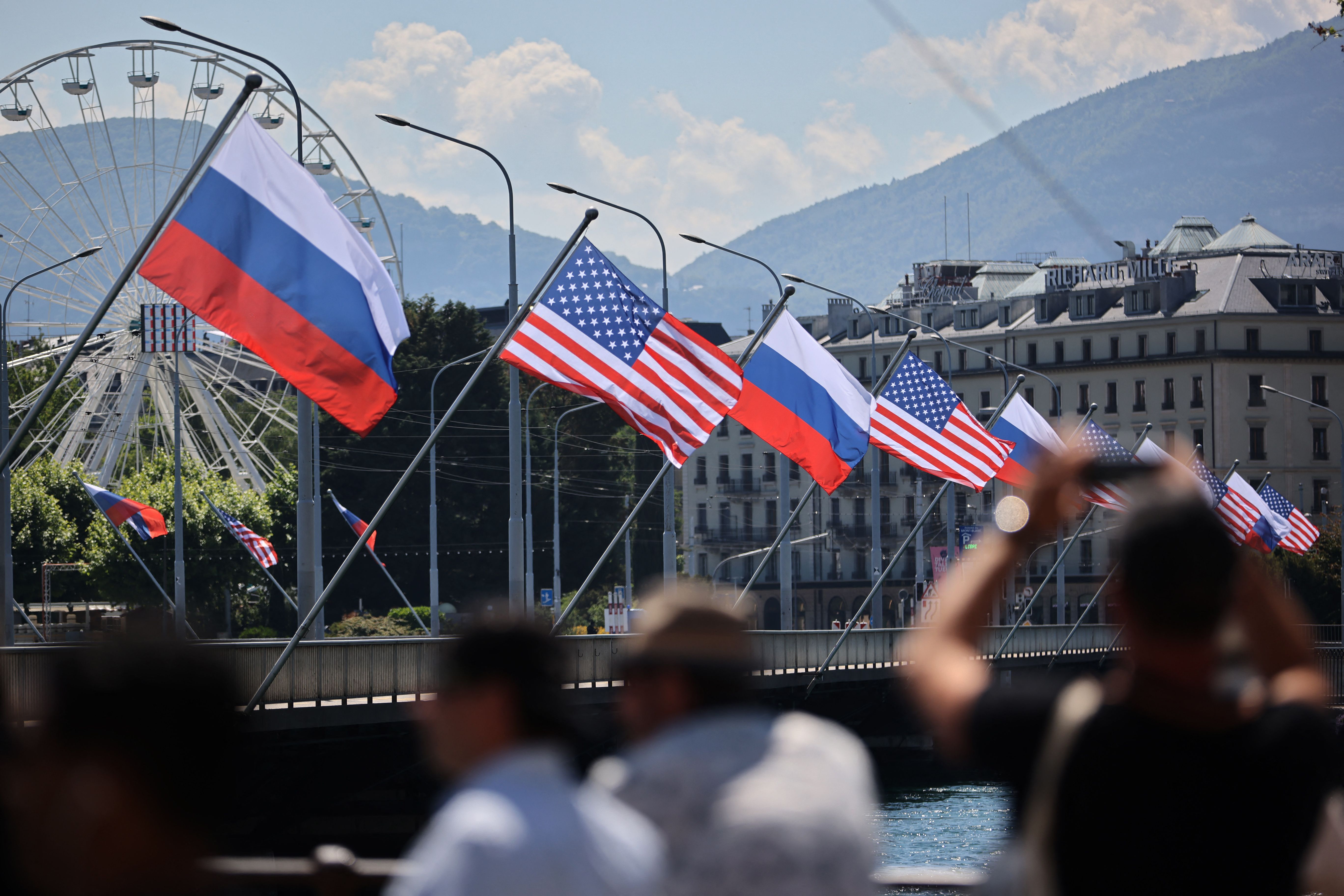 U.S. and Russia flags