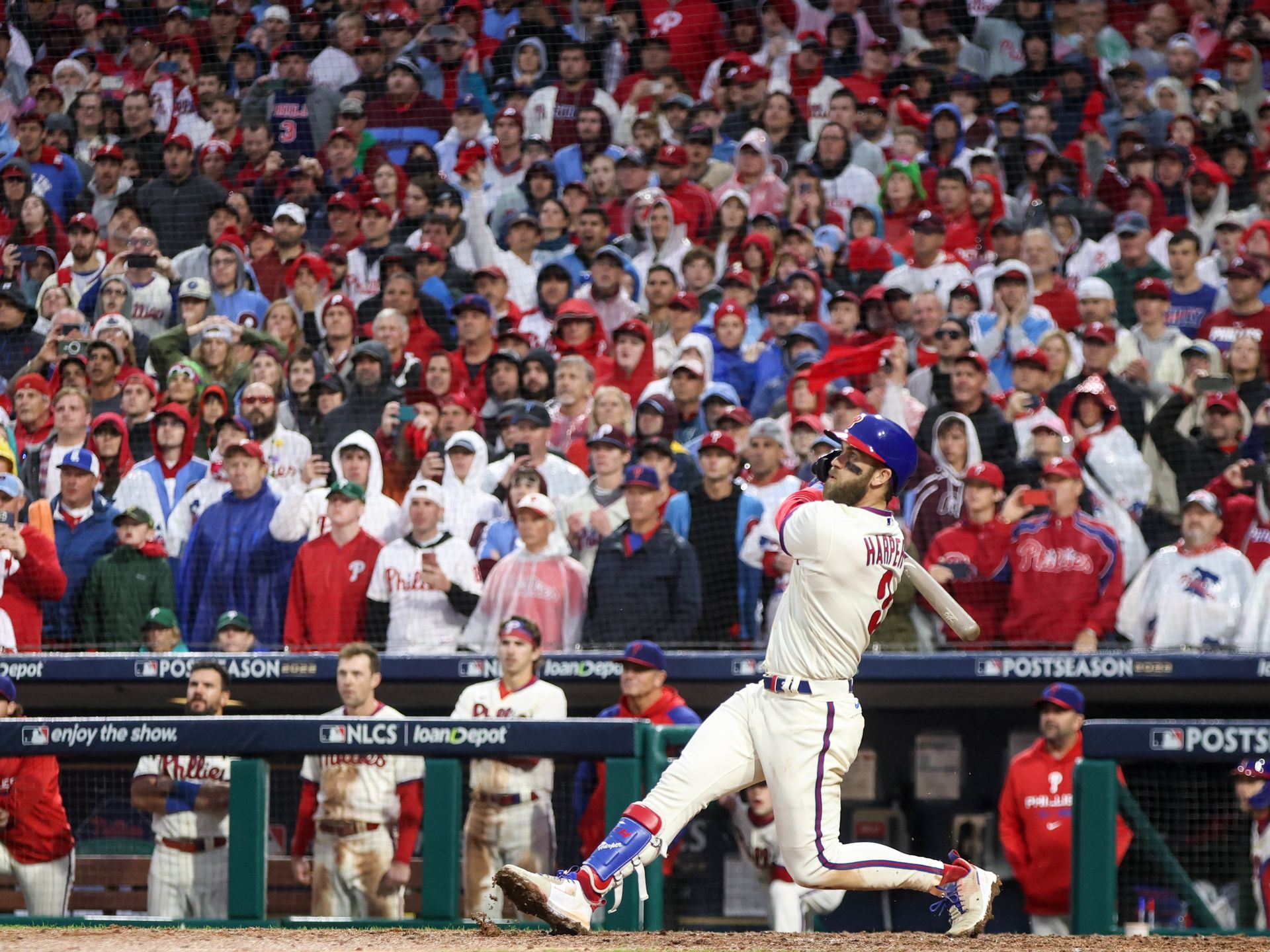 Bryce Harper delivers and helps send Phillies to World Series