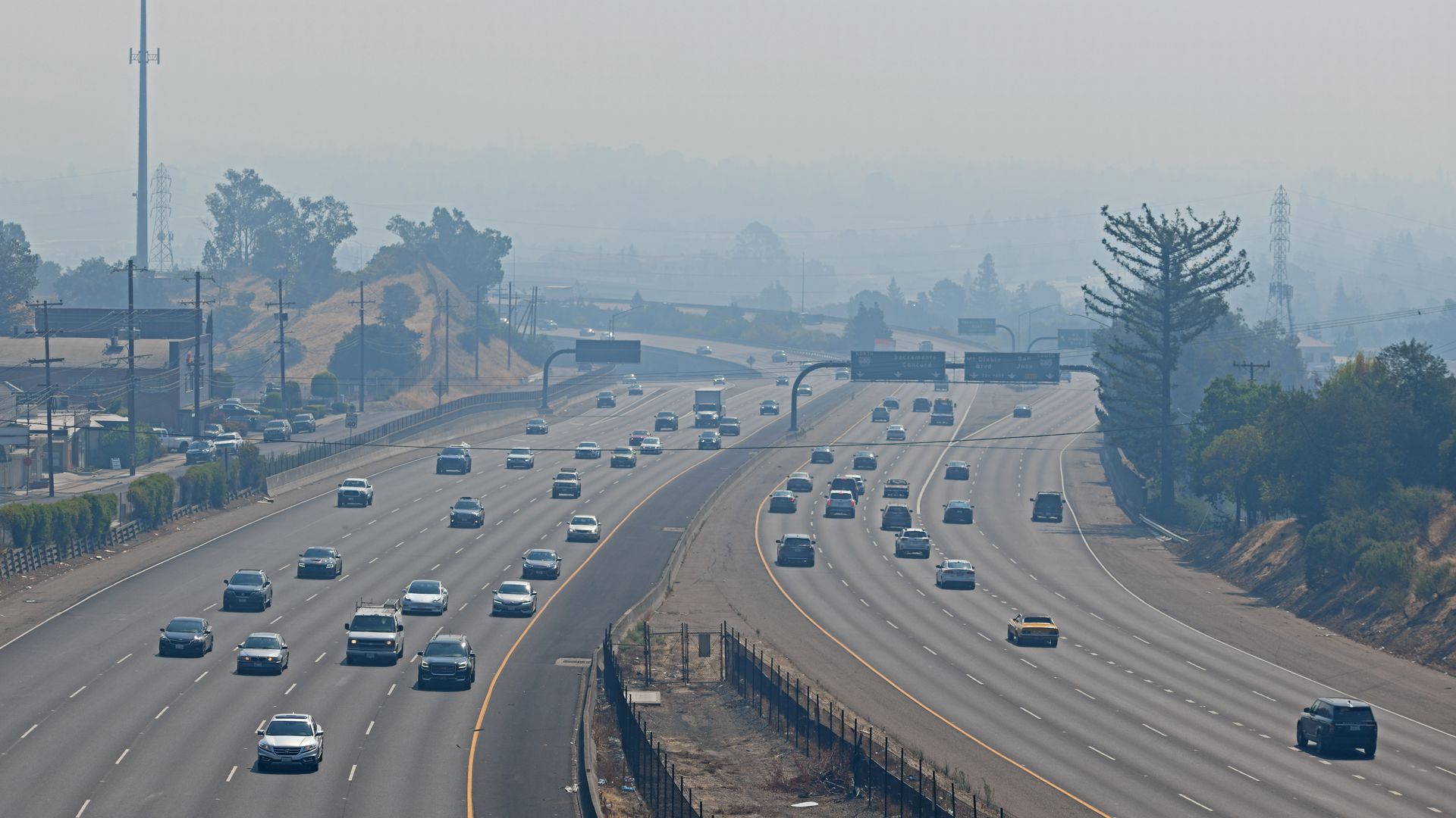 Image of smog air pollution over San Francisco Bay Area