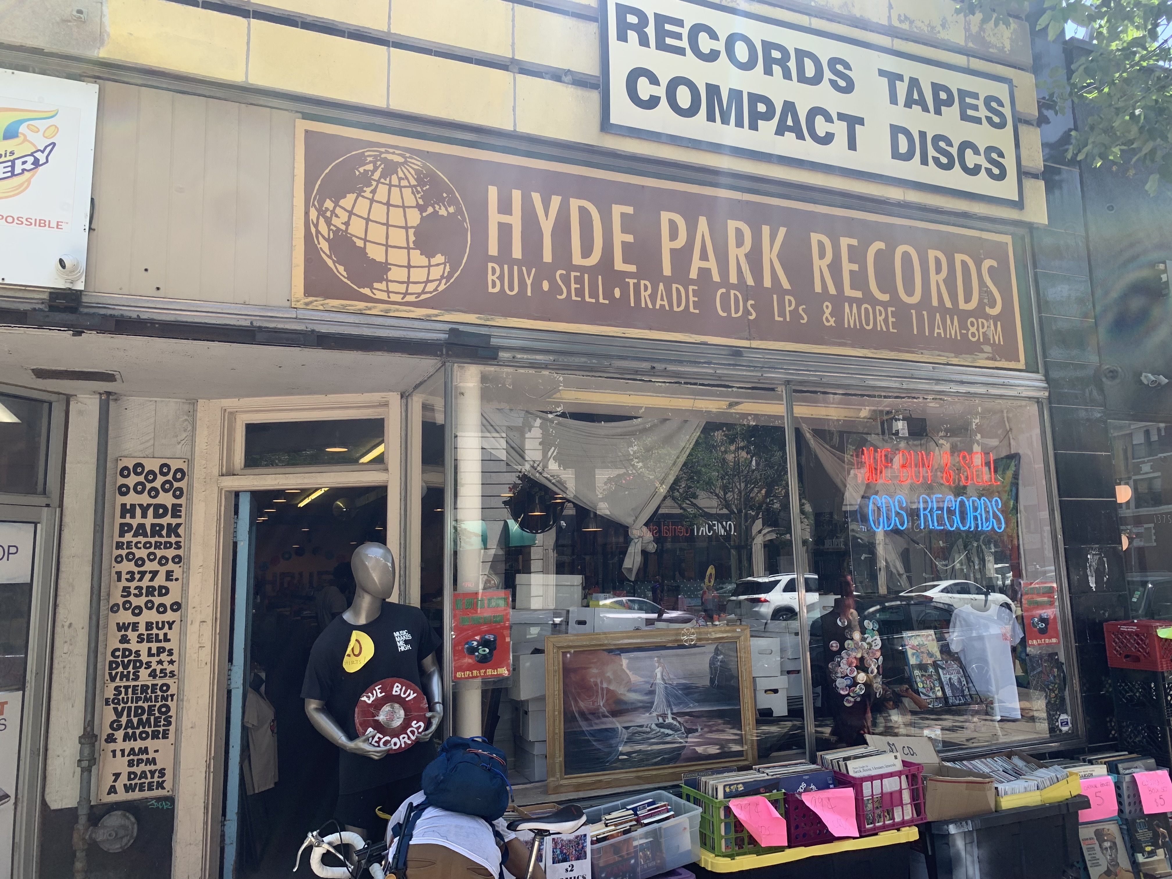 Photo of the outside of a record store 