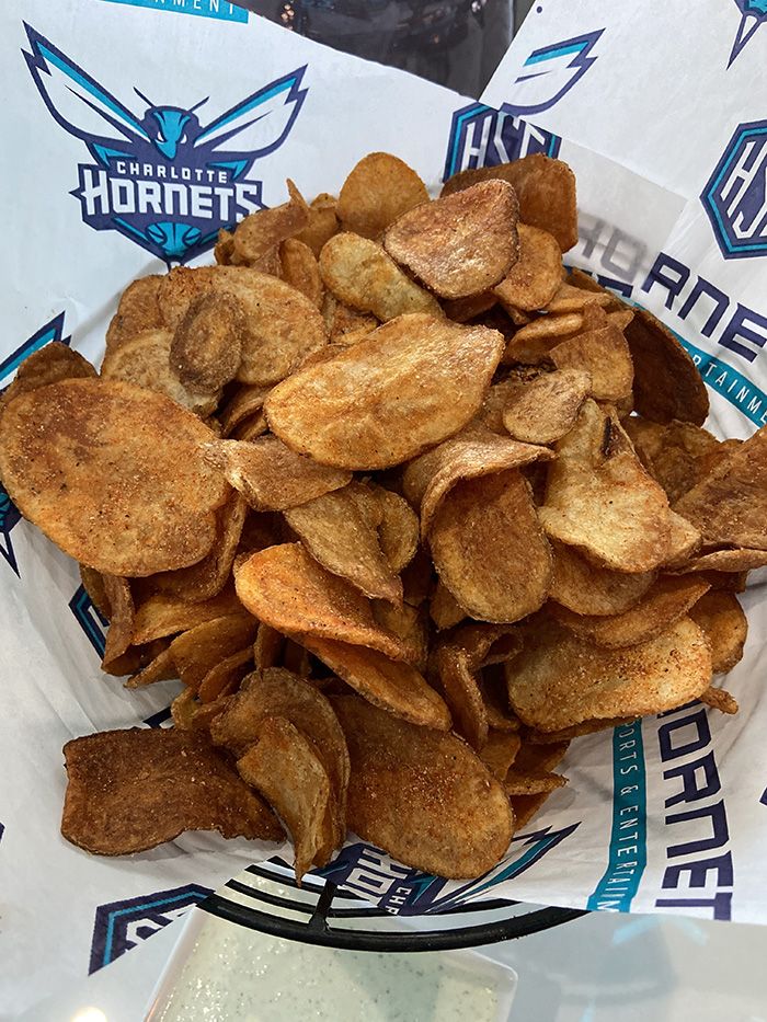 Housemade chips. They will be served with pickle dip. Photo: Ashley Mahoney/Axios 