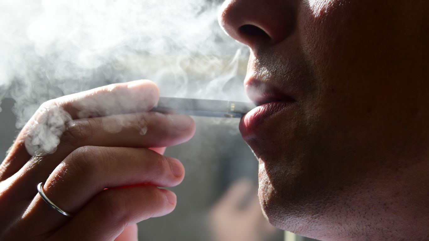 New York Raises Age To Purchase Tobacco Electronic Cigarettes To 21