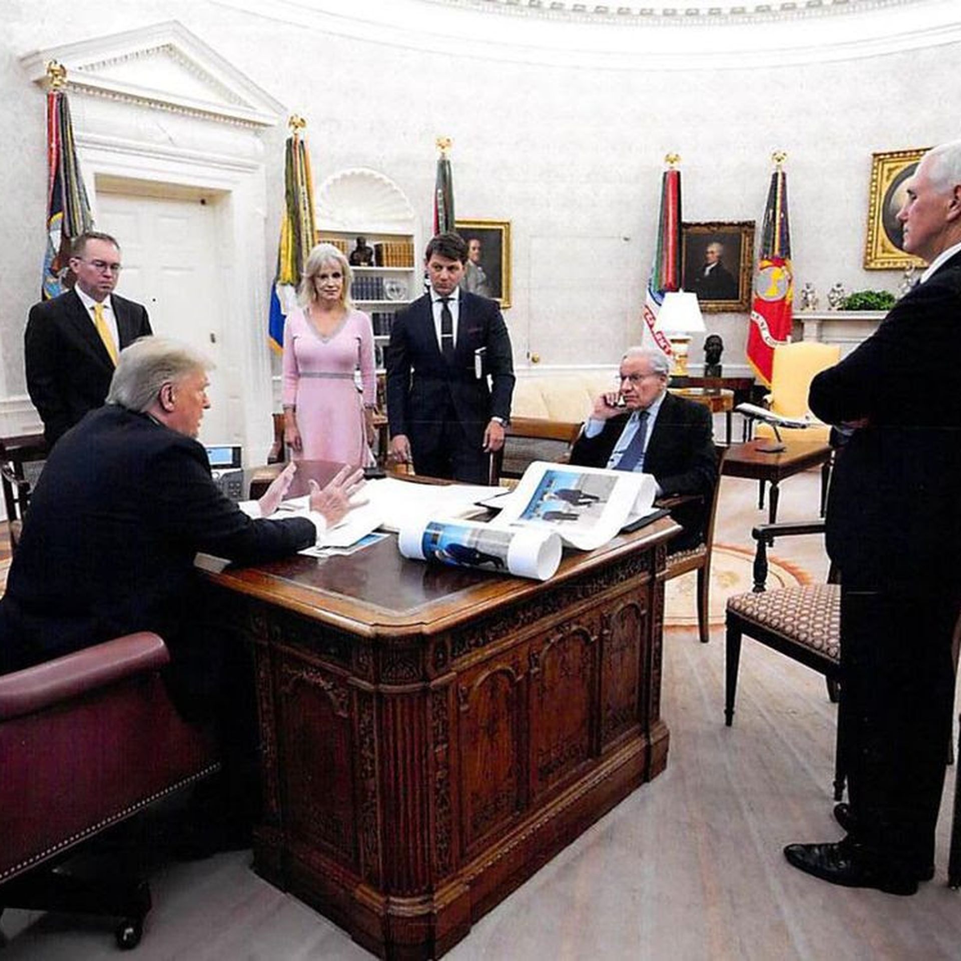 Photo gives look at Bob Woodward interviewing Trump in Oval Office