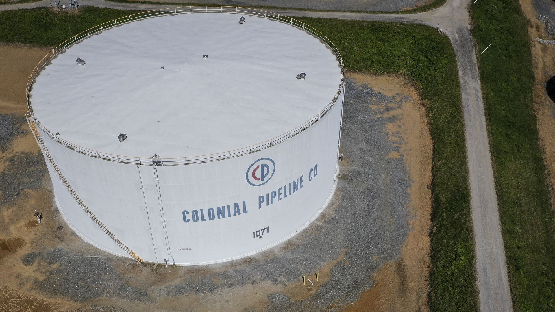 A fuel tank at Colonial Pipeline's Dorsey Junction Station on May 13 in Washington, D.C.