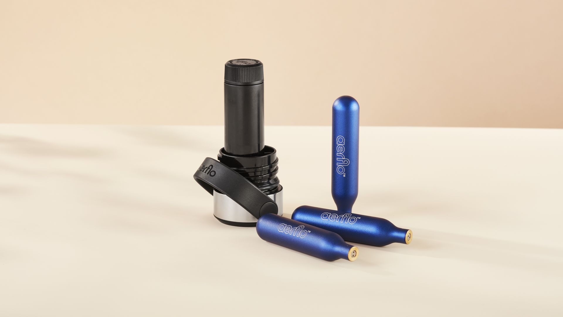 An image of Aerflo's portable carbonation device.