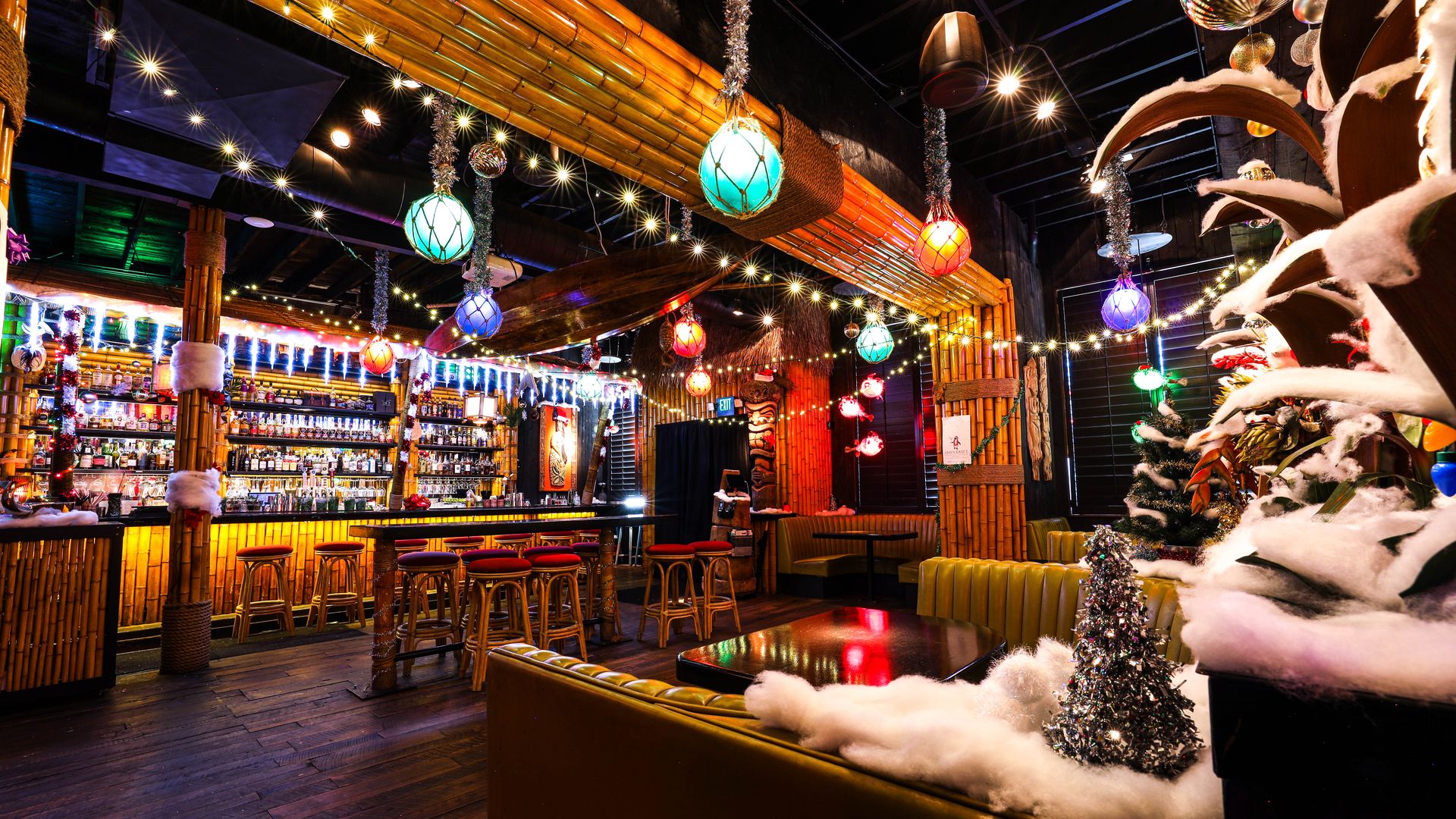 The best holiday pop-up bars in Denver and beyond - Axios Denver