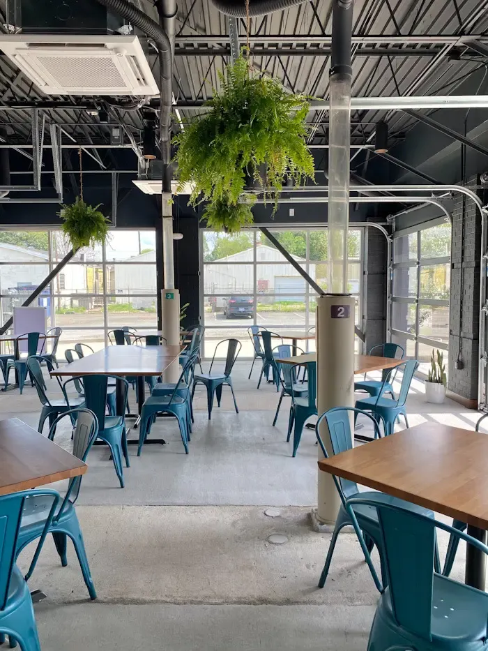 Vaulted Oak Brewing interior shot