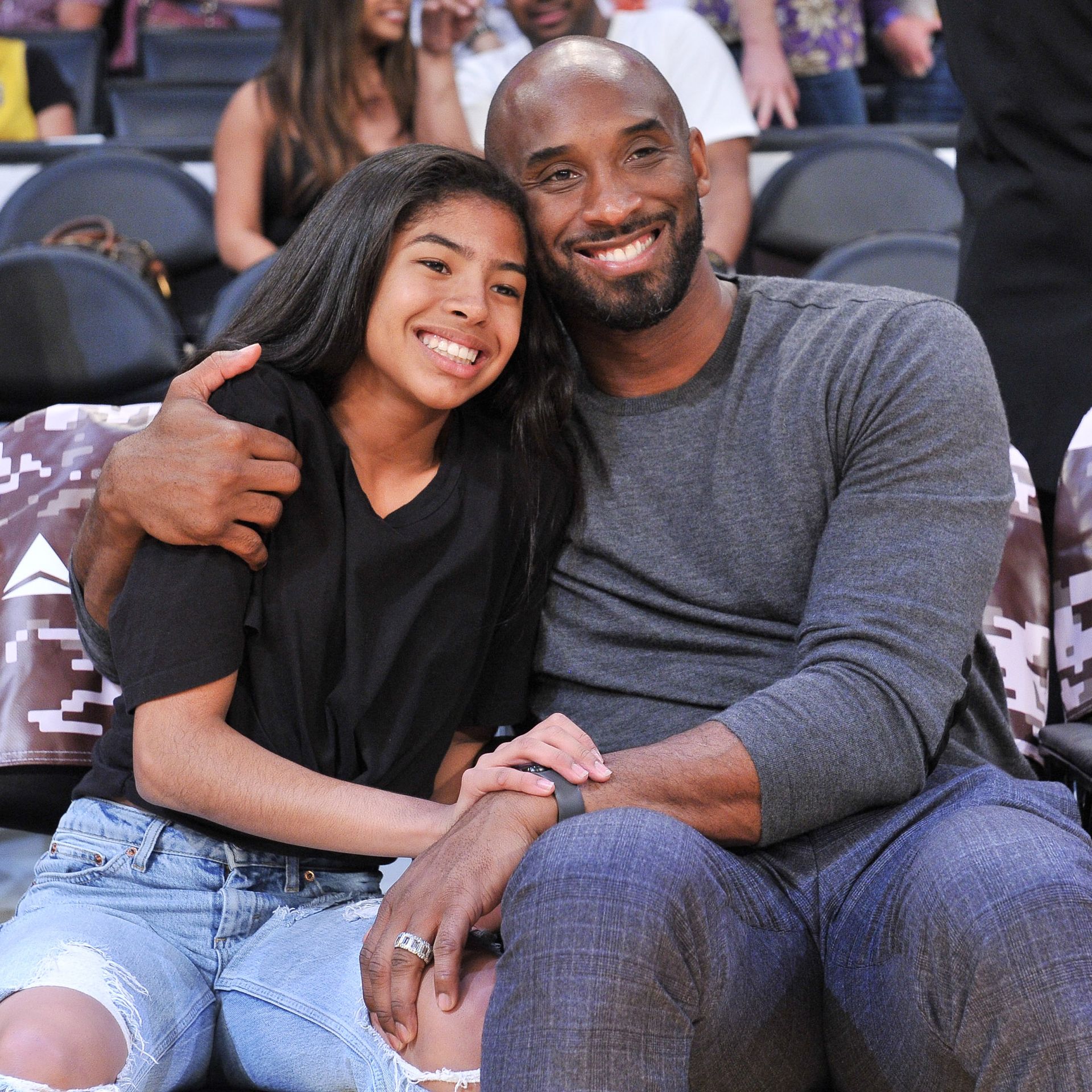 Kobe Bryant's daughter Gianna has her jersey retired from private
