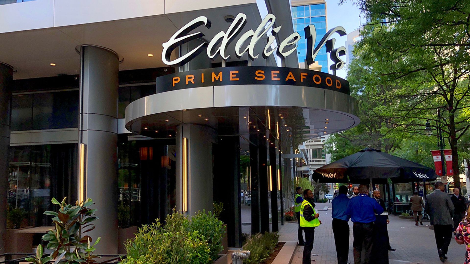 eddie-v's-seafood-steak-menu-cocktails-restaurant-uptown-charlotte