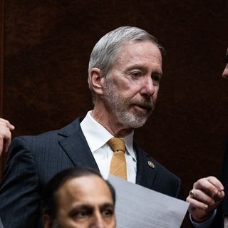 Older Democrats are getting crushed by younger primary foes in the cash wars