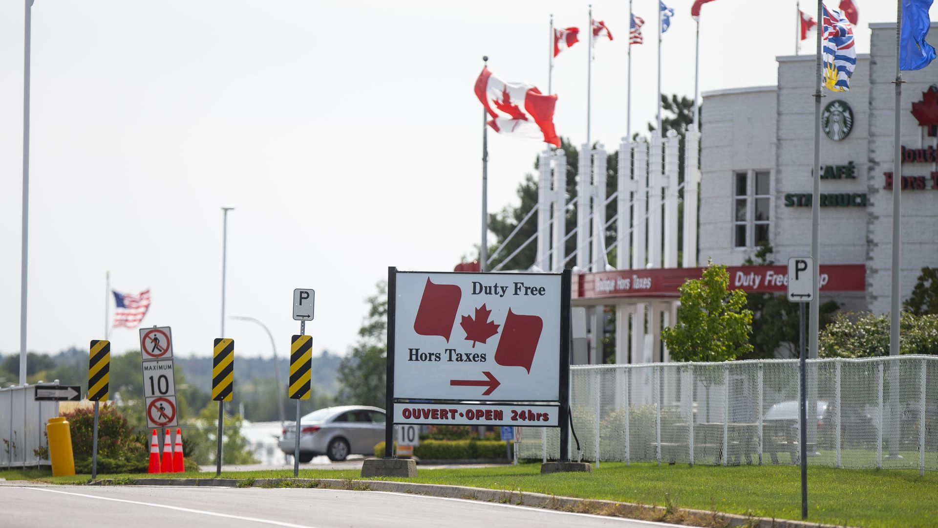 CanadaU.S. border COVID restrictions easing