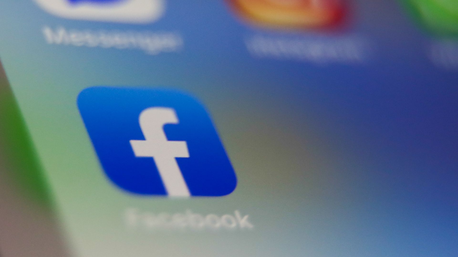 In this image, the Facebook logo is visible.