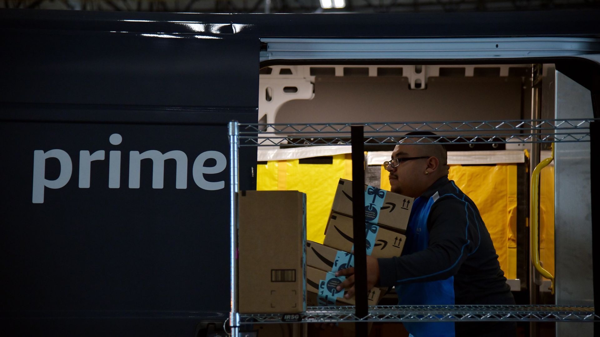 Amazon shipping worker